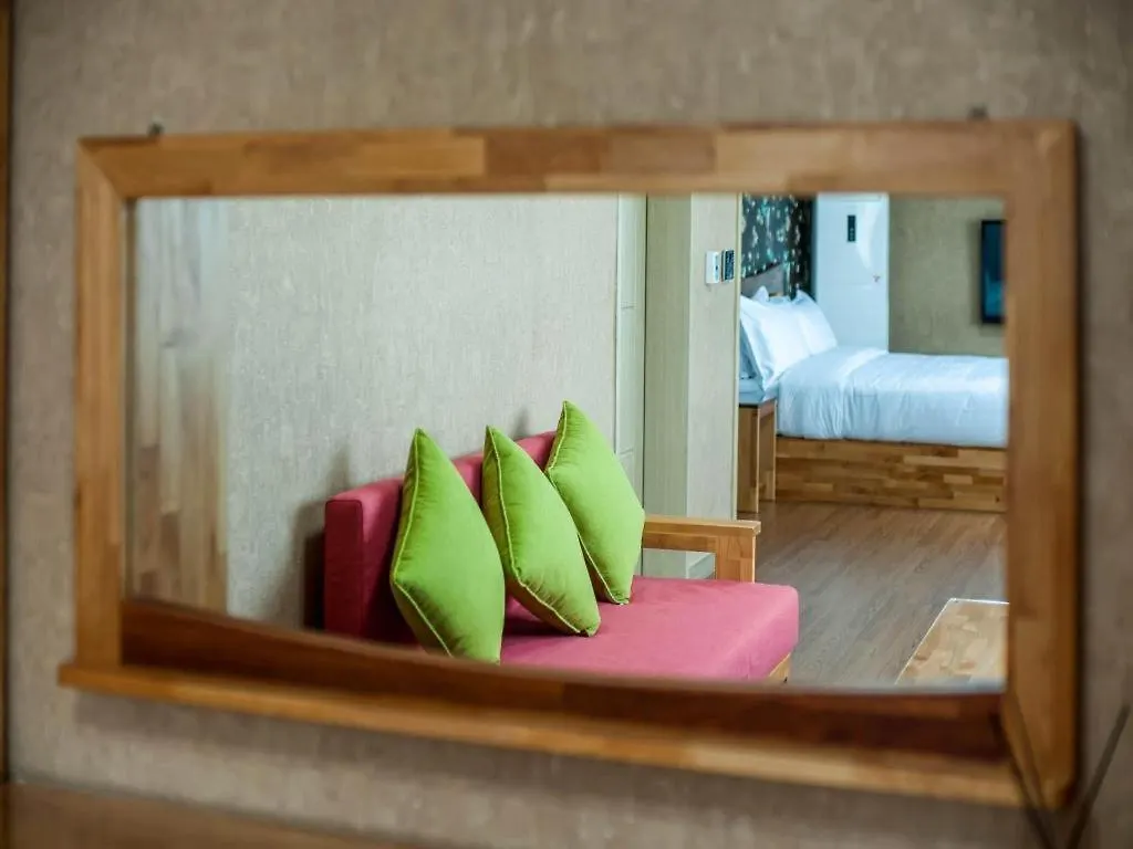 Motel Jeju Maple Hotel