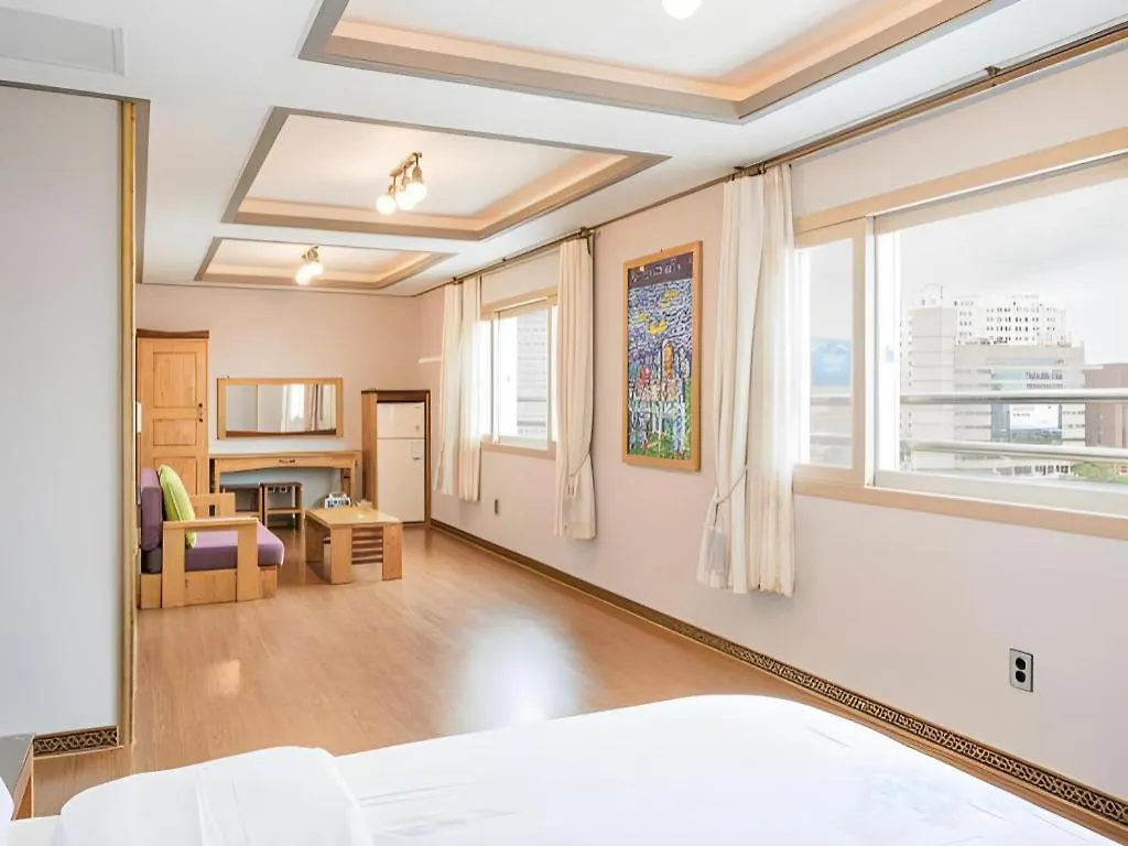 Jeju Maple Hotel