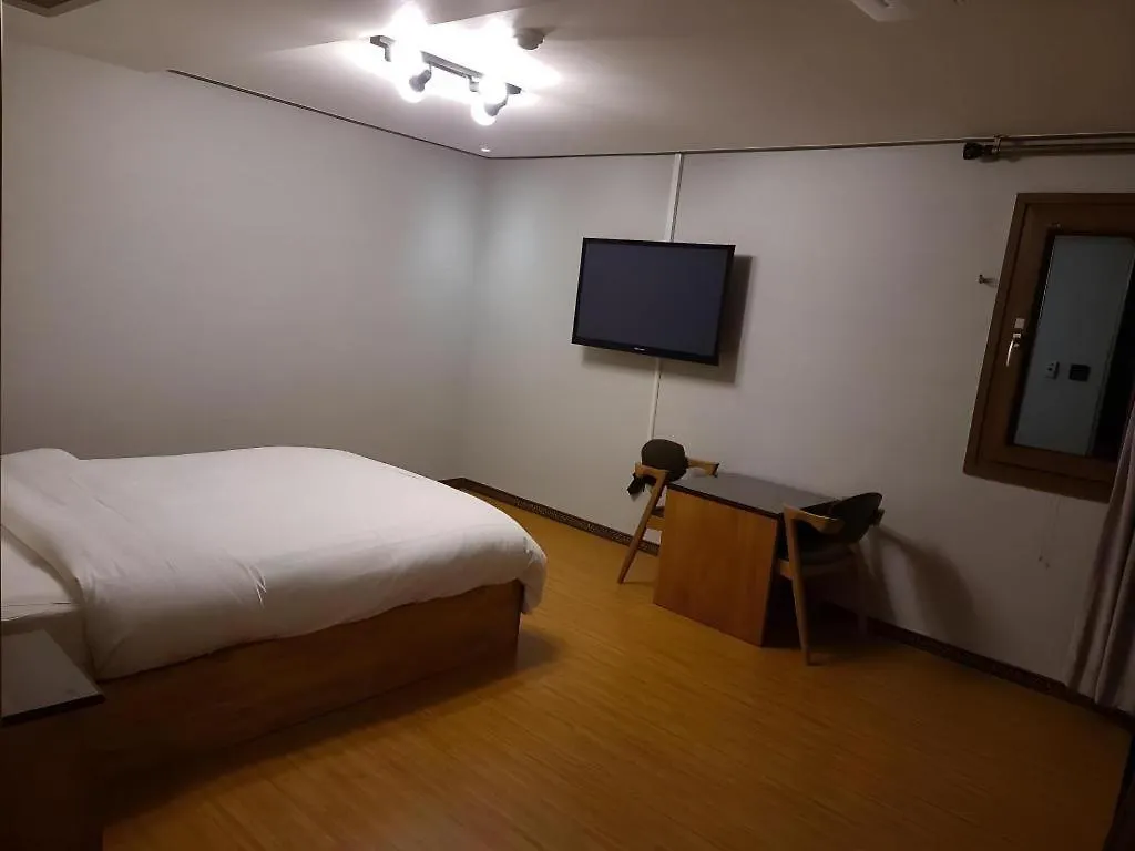 Jeju Maple Hotel