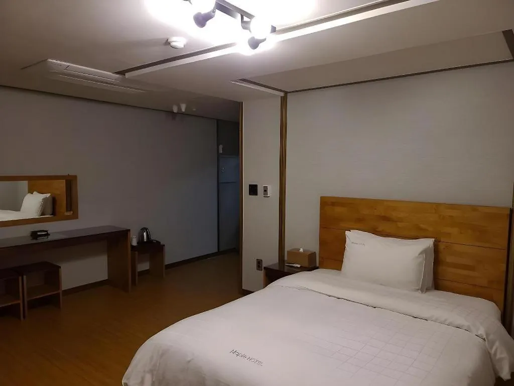 Jeju Maple Hotel