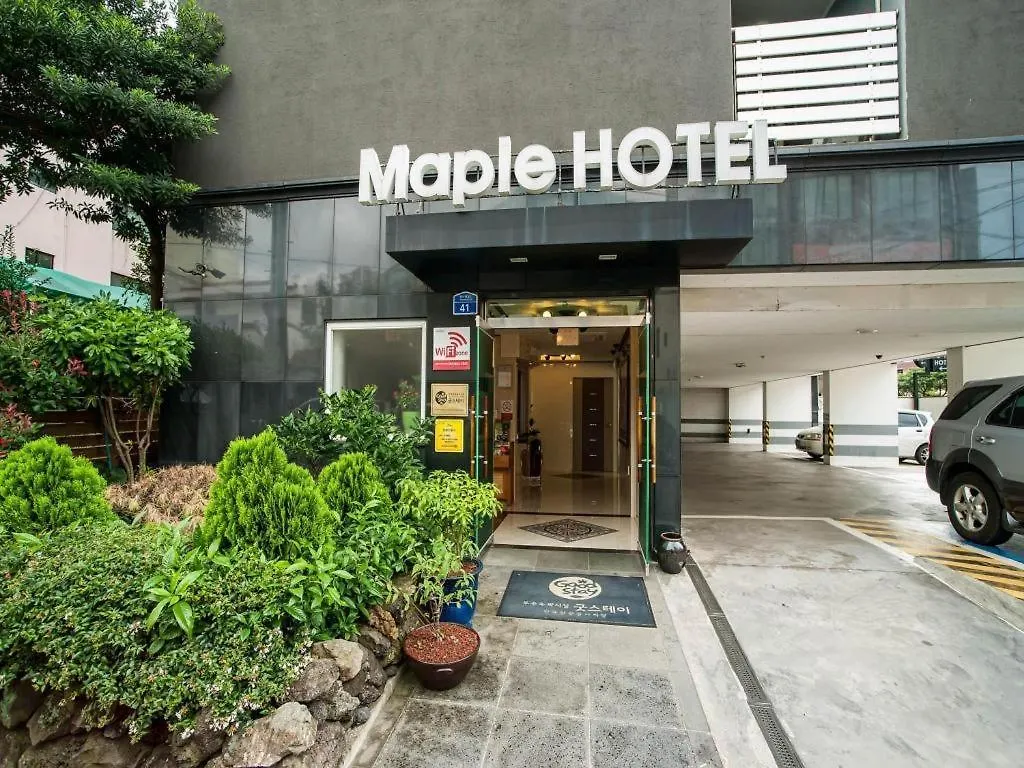 Motel Jeju Maple Hotel